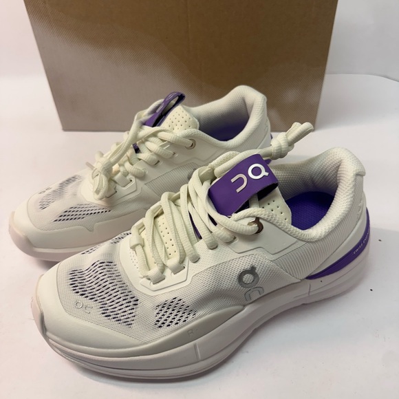 On Running Shoes - New On Running Women's The Roger pro purple white athletic shoes on cloud